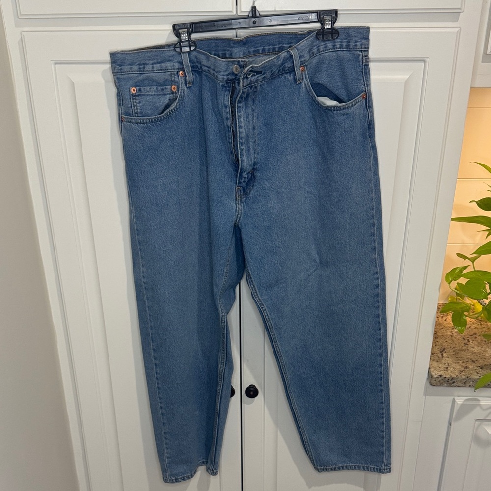 Levi's Relaxed Fit Blue Jeans for Men